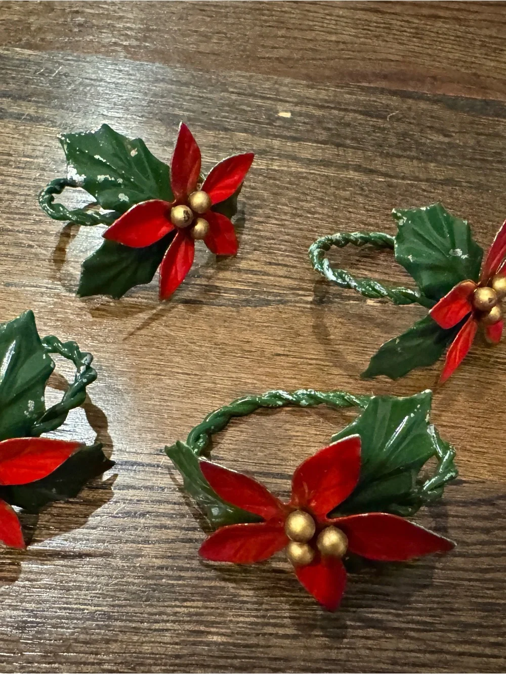 Vintage Christmas Napkin Rings Holiday Poinsettia Hair - Red & Green - Metal